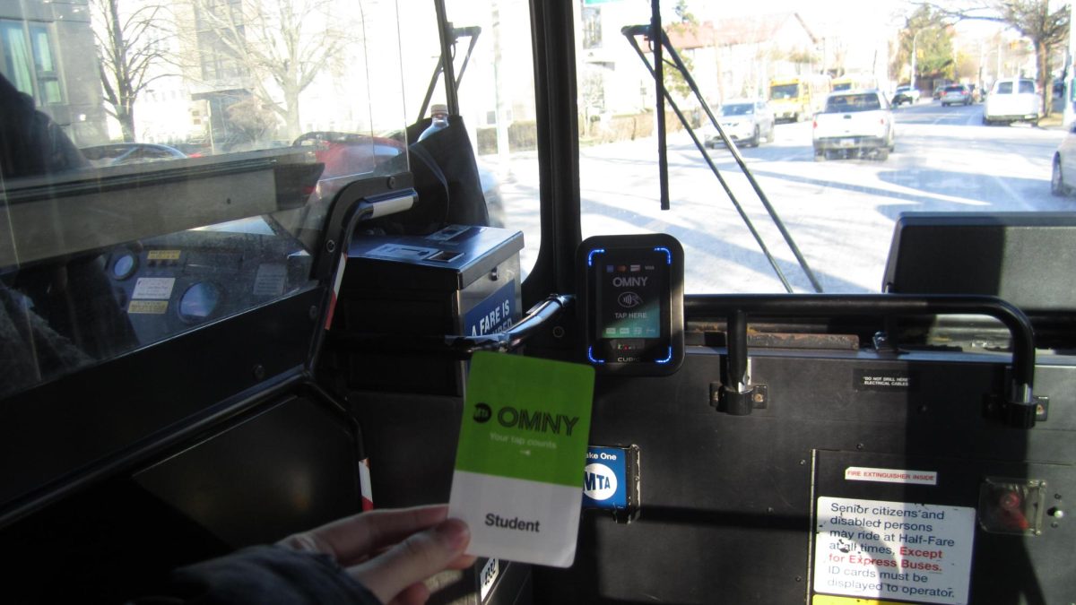 OMNY card being used on the Q25 bus.